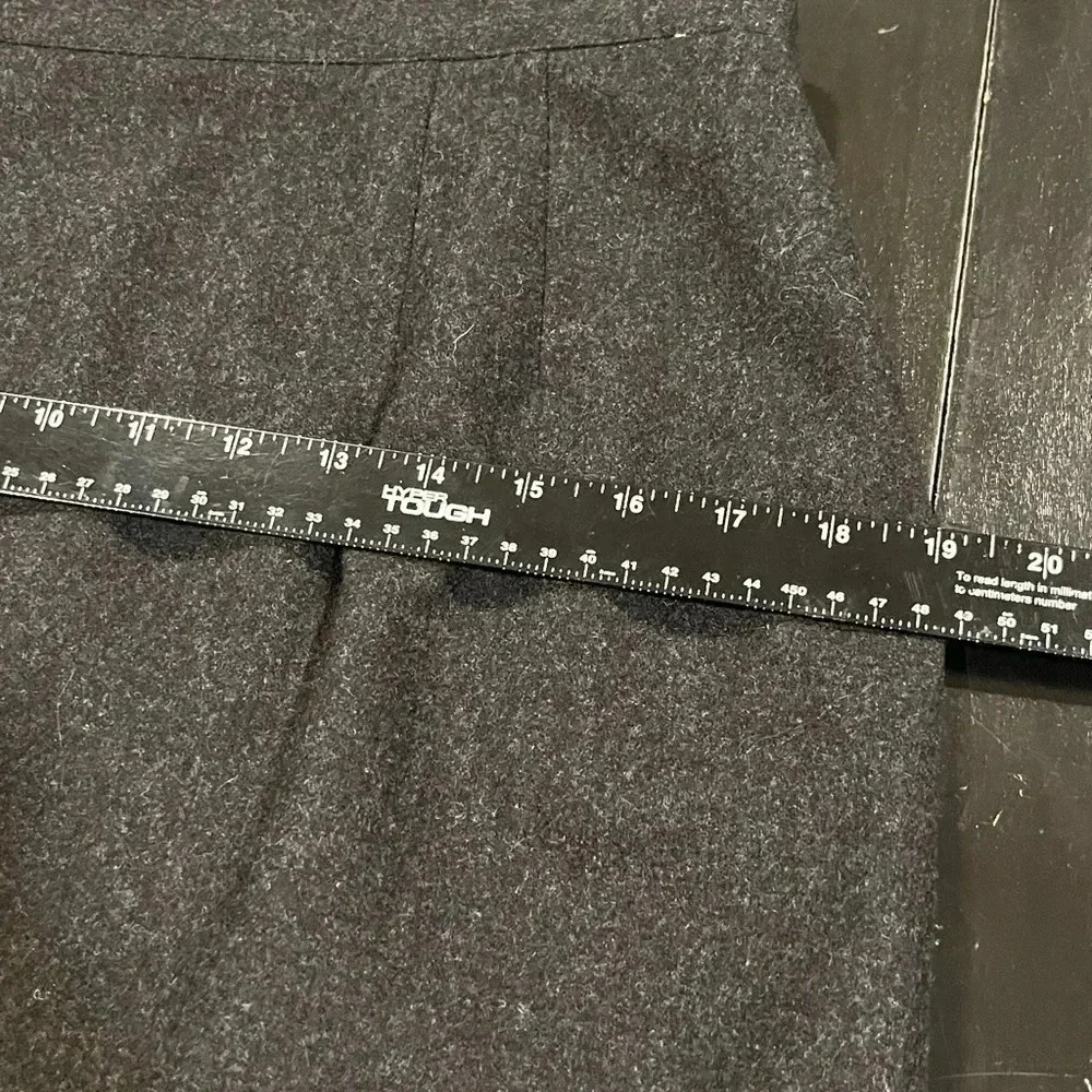 🍀2/$22 Vintage Wool Charcoal Gray Pencil Mini Career Skirt Womens size 6